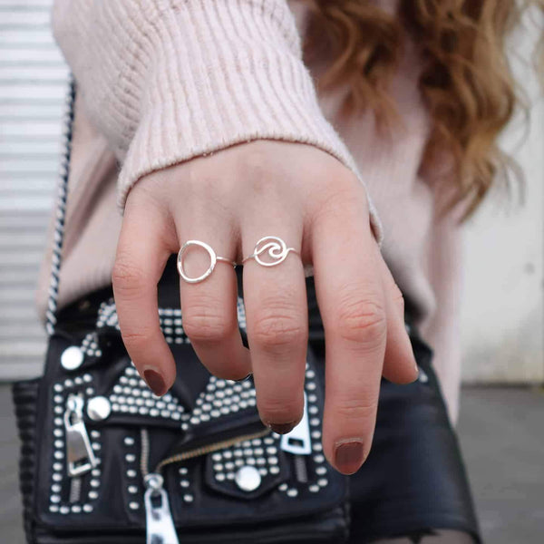 Silberner Geo Midi Ring im modischem Kreis Design, Größe: 53